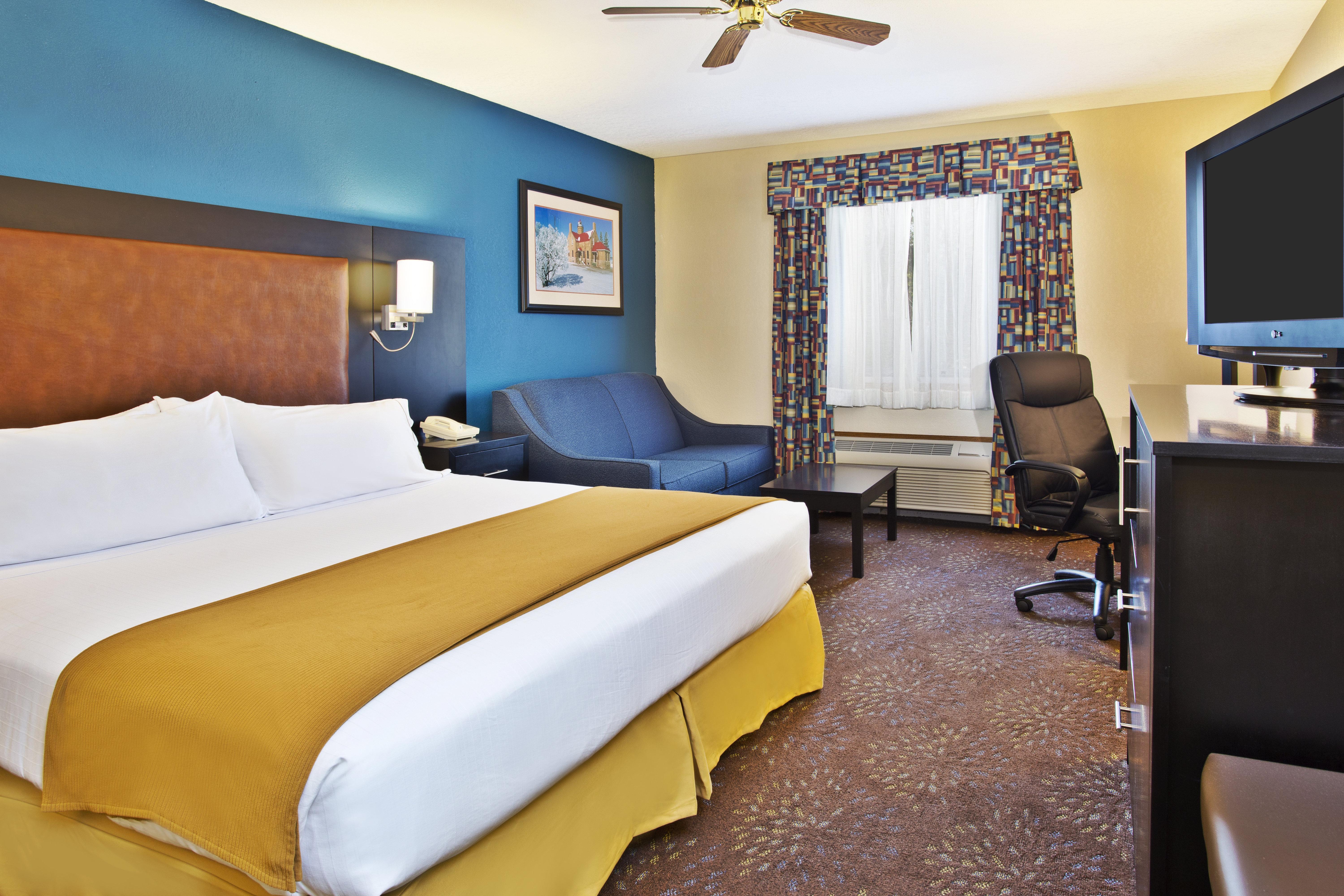 Holiday Inn Express Mackinaw City By Ihg Екстер'єр фото