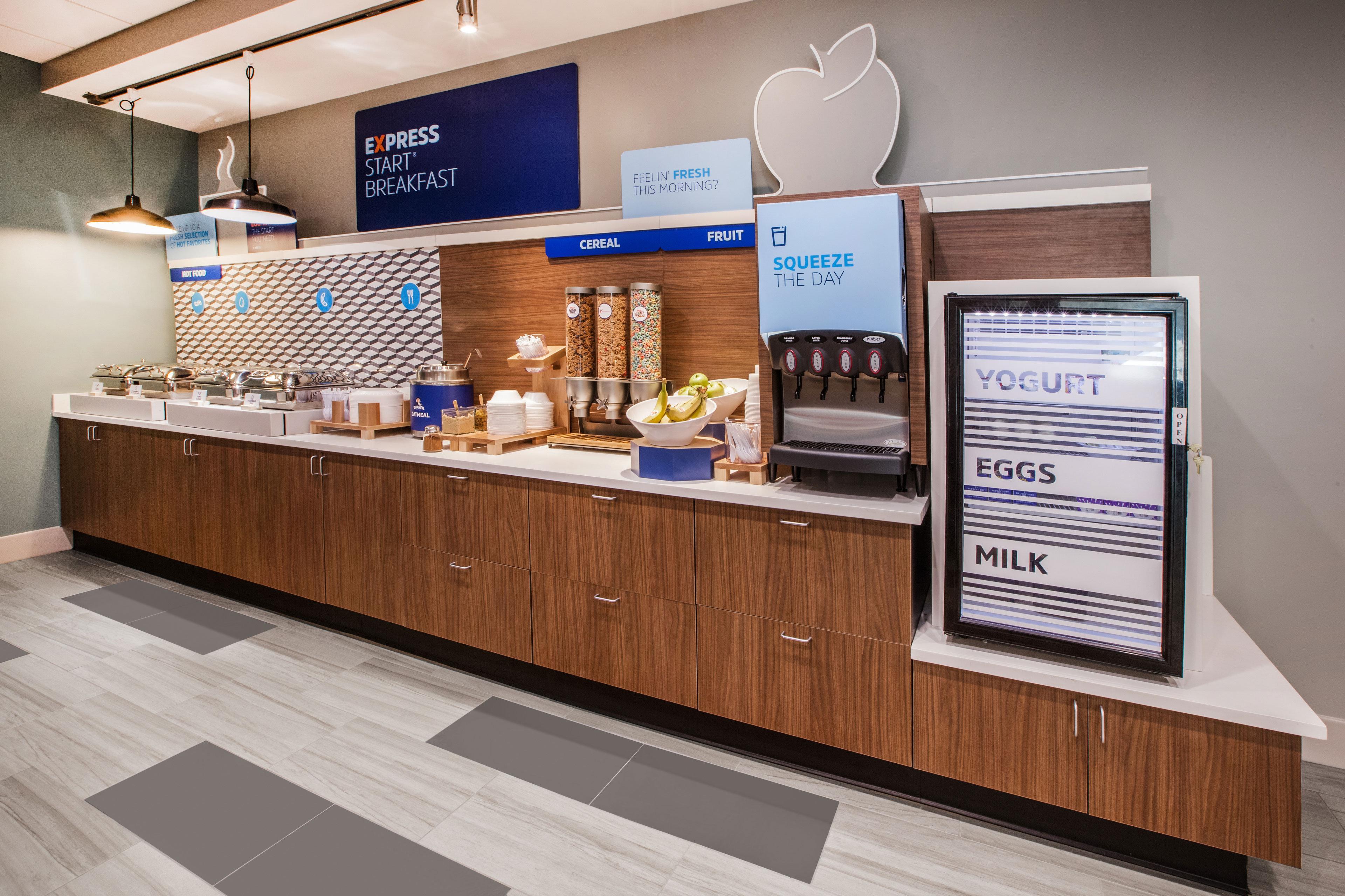 Holiday Inn Express Mackinaw City By Ihg Екстер'єр фото