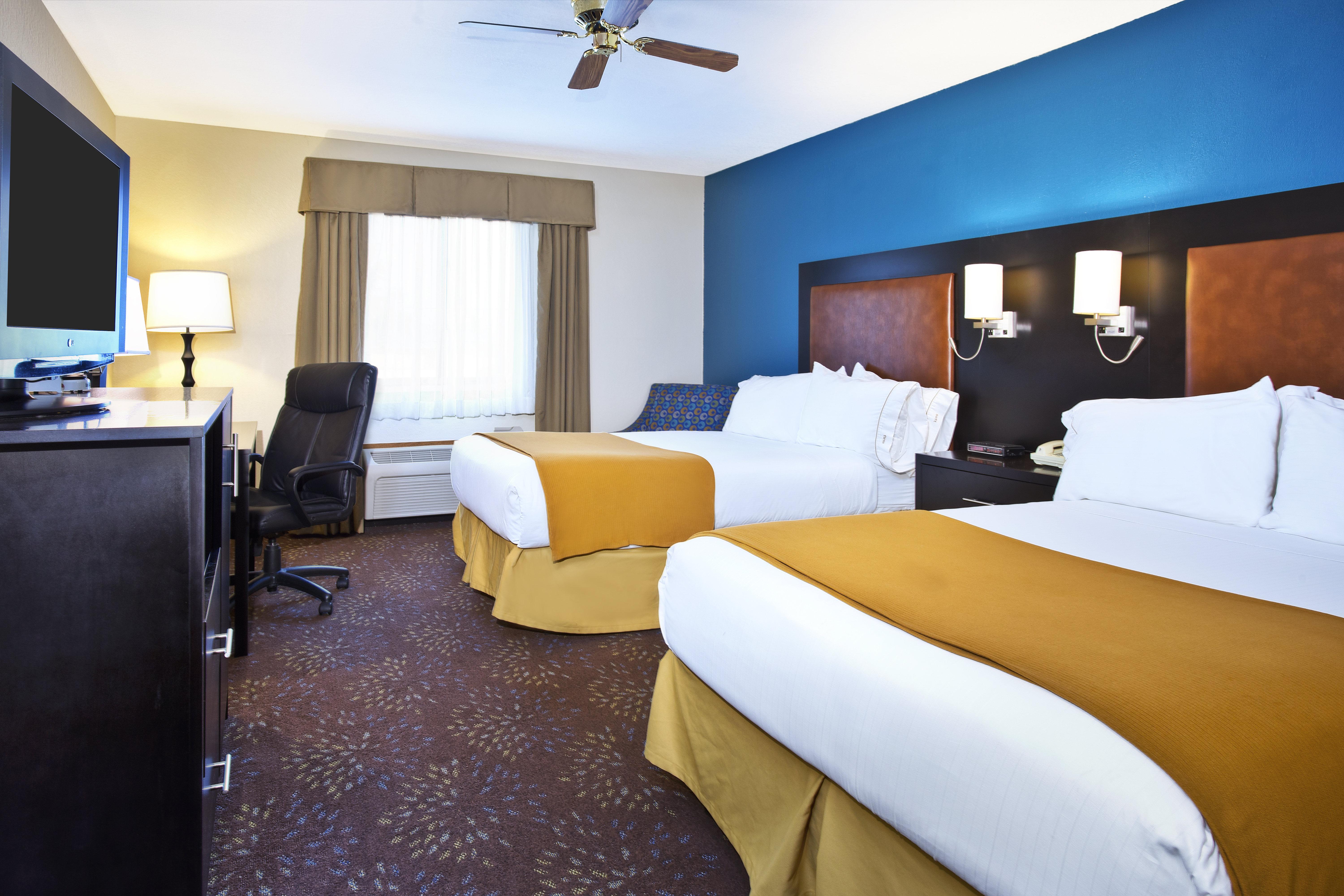 Holiday Inn Express Mackinaw City By Ihg Екстер'єр фото