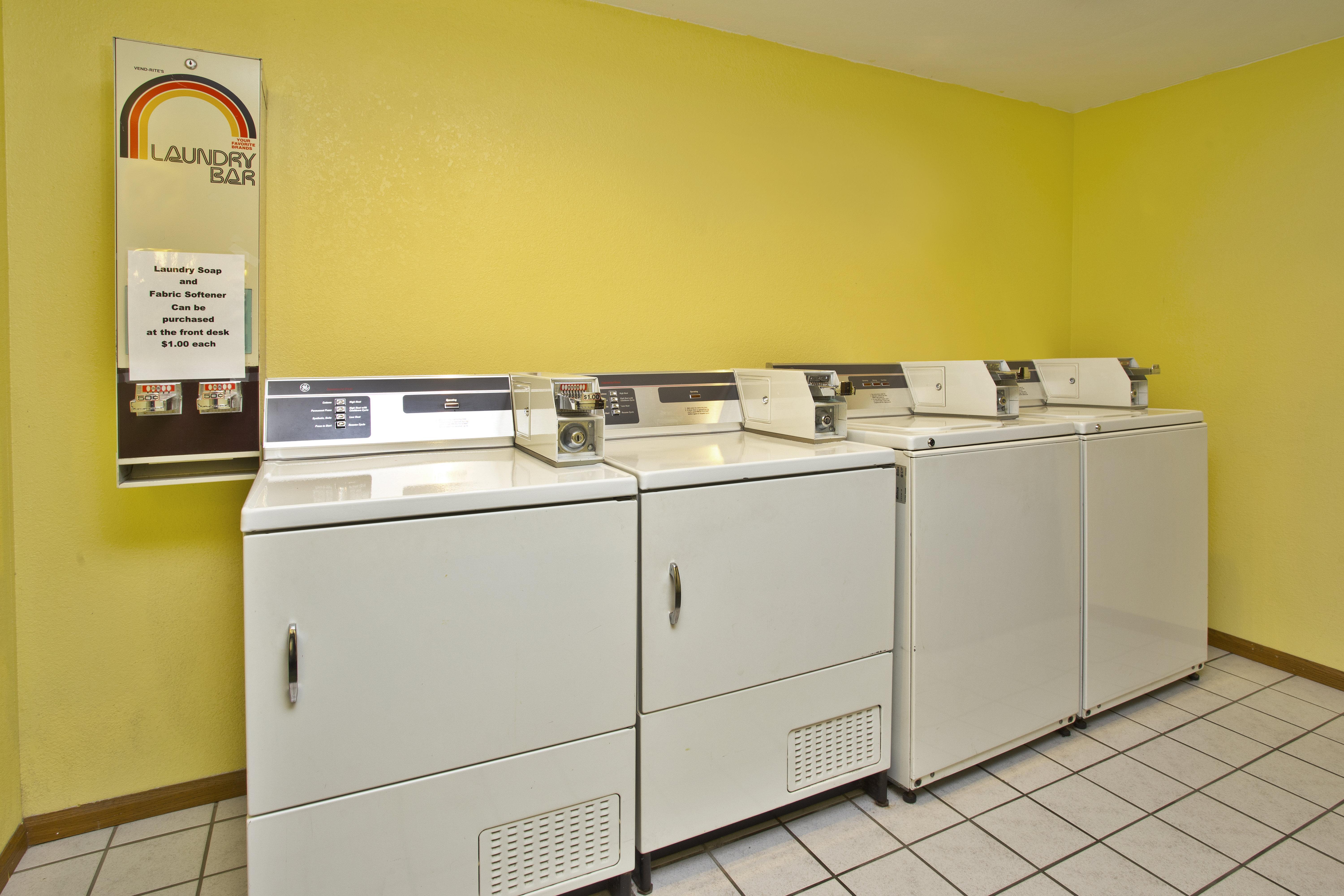 Holiday Inn Express Mackinaw City By Ihg Екстер'єр фото