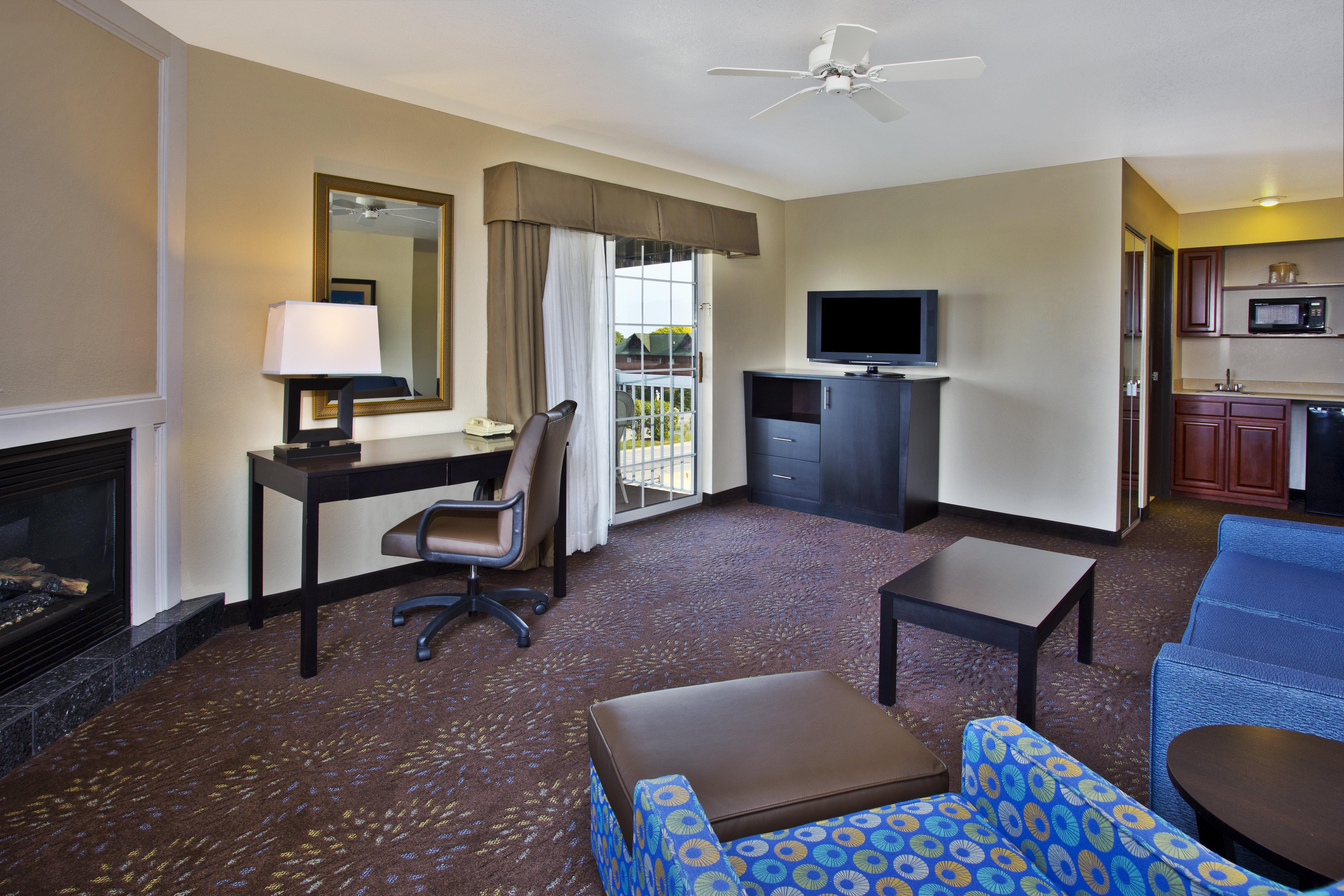 Holiday Inn Express Mackinaw City By Ihg Екстер'єр фото