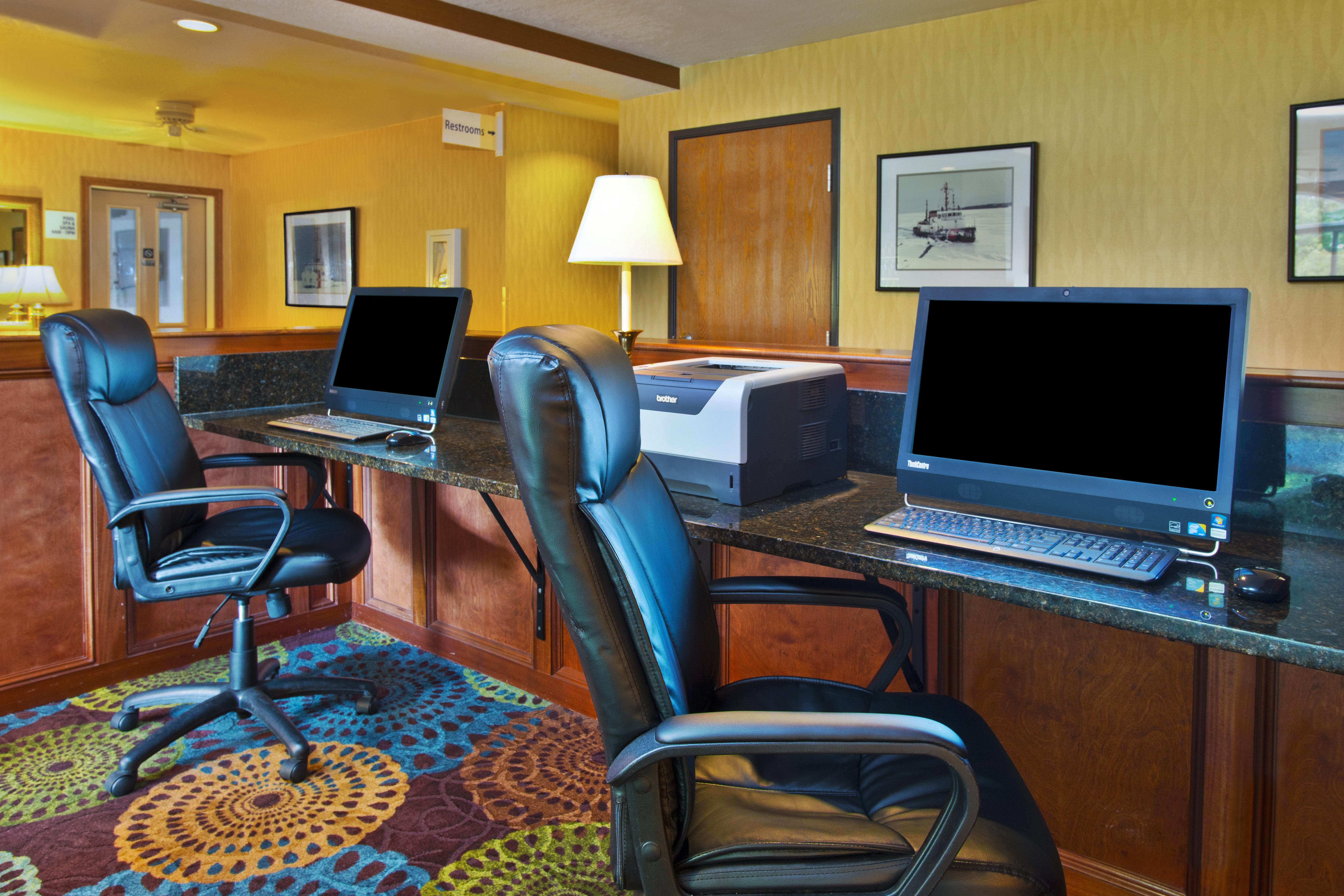 Holiday Inn Express Mackinaw City, An Ihg Hotel Екстер'єр фото